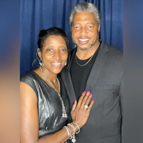 Vintage Handmade Black Crochet Shawl with Silver Highlights - Picture 11 of 16